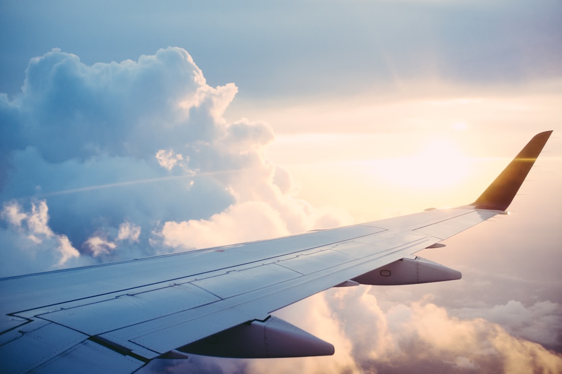航空里程完全指南：从零基础到免费环游世界的进阶路径